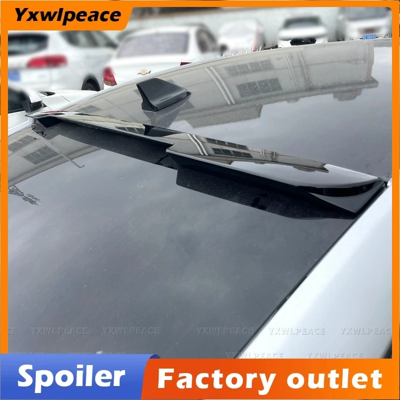 

Rear Window Roof Spoiler ABS Glossy Black Car Accessories For Ford Mondeo / Fusion New Models 2013 - 2017