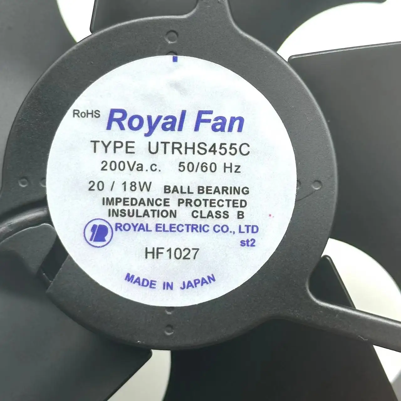 Ltsf لتويو مروحة UTRHS455C التيار المتناوب 200 فولت 20/18 واط 120x120x38 مللي متر مروحة تبريد الخادم 12 سنتيمتر