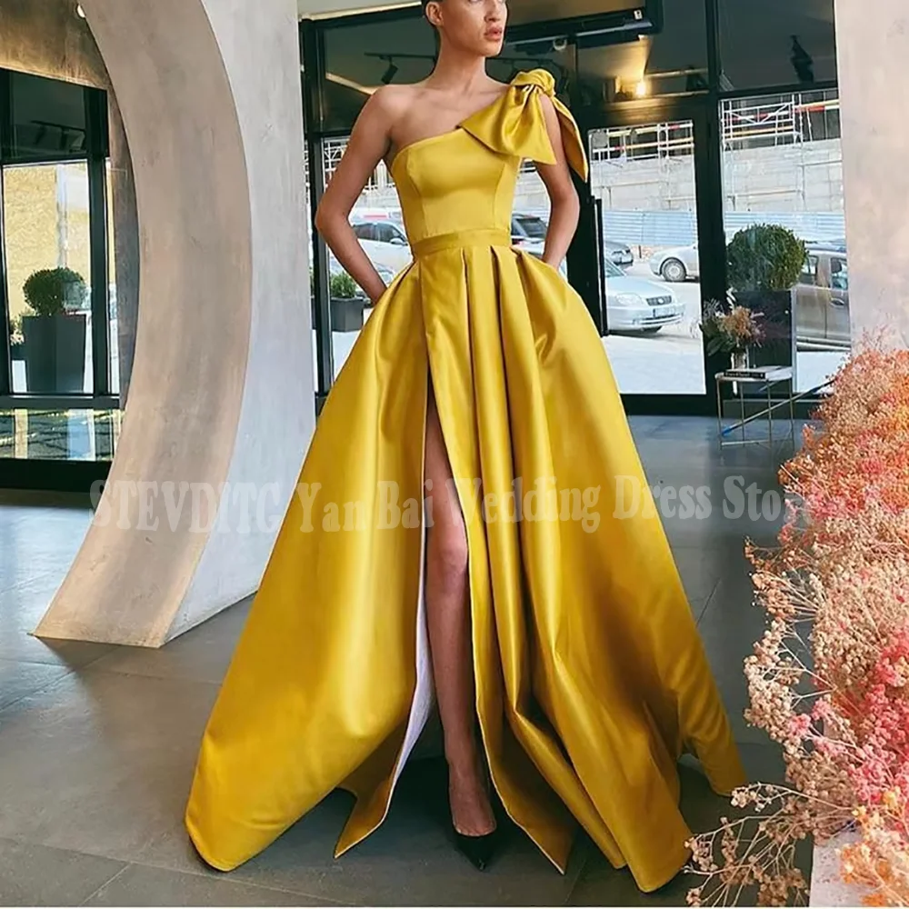 

Gold Satin Prom Dresses One Shoulder Sleeveless Draped A Line Dress Side Slit Formal Evening Dress Modern Style Elegant Gown