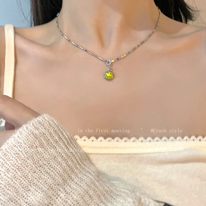 Women's Smiley Face Beaded Pendant Necklace, New Summer Trendy Internet-Famous Accessory, Minimalist Unique Ins-Style Clavicle Chain view 3