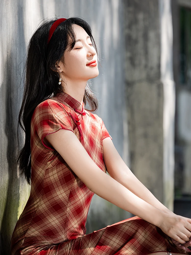 

Красное клетчатое женское платье 2025 года, новая осенняя коллекция, высококачественное ретро-платье для повседневной носки, в китайском стиле, с длинным или коротким рукавом