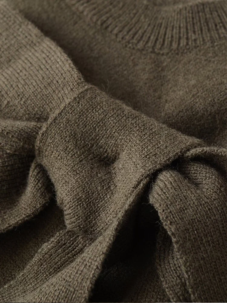 Nuovo top da donna in stile europeo: elegante, versatile, ampio, con dettaglio fiocco e scollo rotondo, maniche corte.