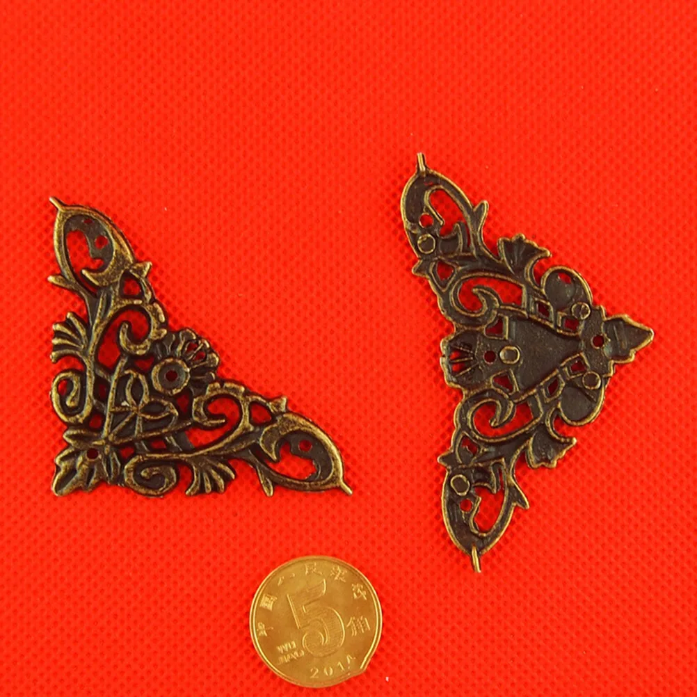 

12pcs Alloy Decorative Corner Guards Rattan Carved Metal Trim For Wood Box Closet Door Protection Triangle Edge Protector