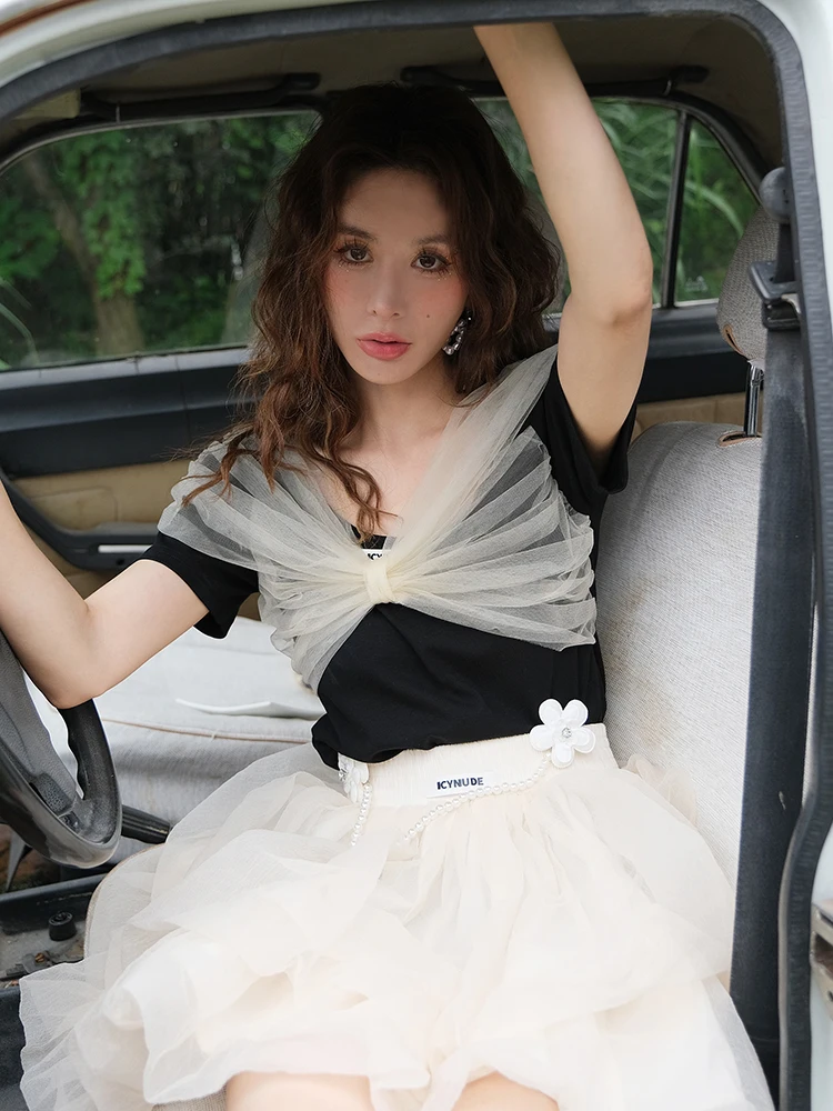 

IcyNude Store Женская приталенная футболка с V-образным вырезом, летняя новинка, однотонная, для повседневной носки