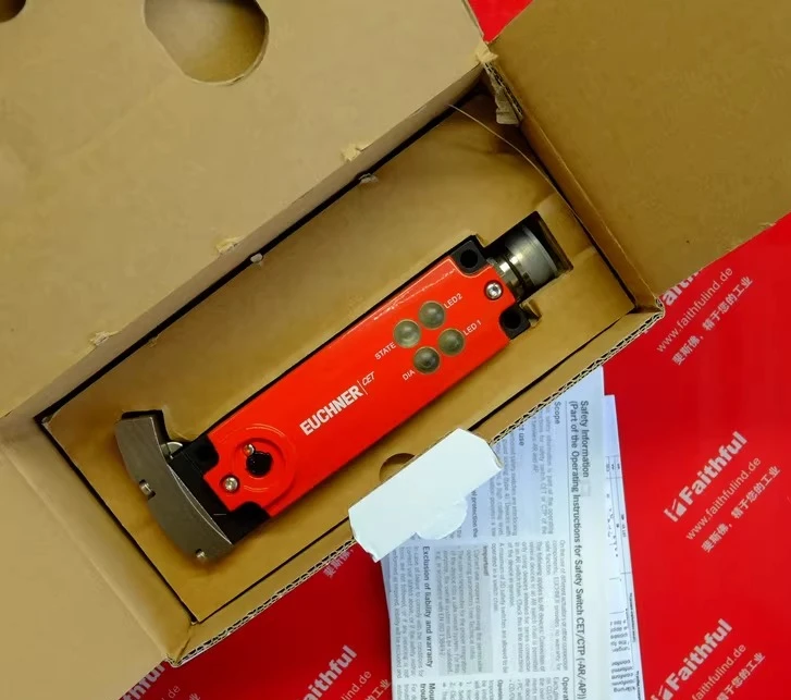 

Выключатель безопасности Euchner CET1-AR-CRA-CH-50X-SH-128057 110204