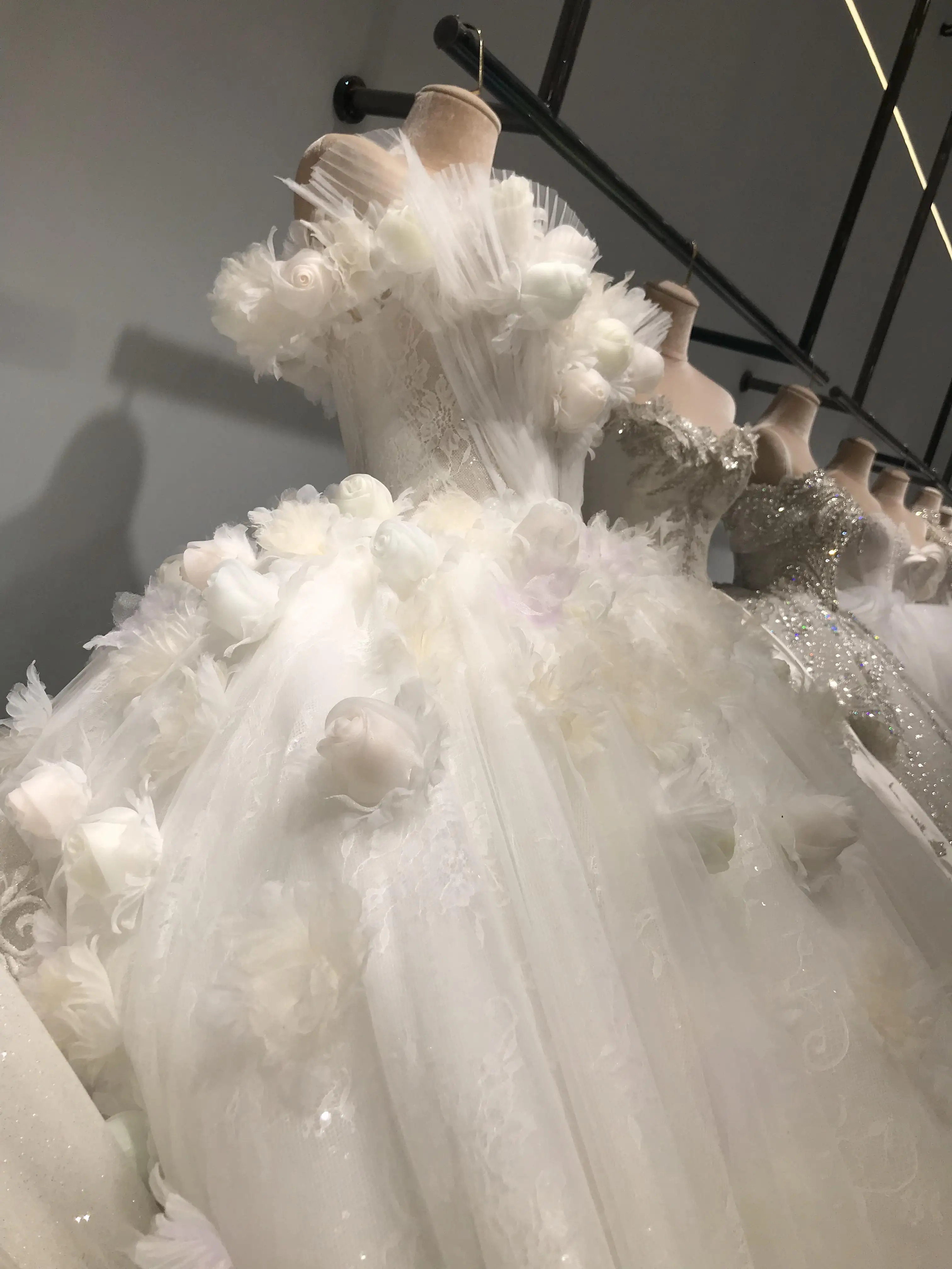 Kisswhite LTT Collection Customized 3d flowers 2026 Glitters Ball Gown Dress For Bride