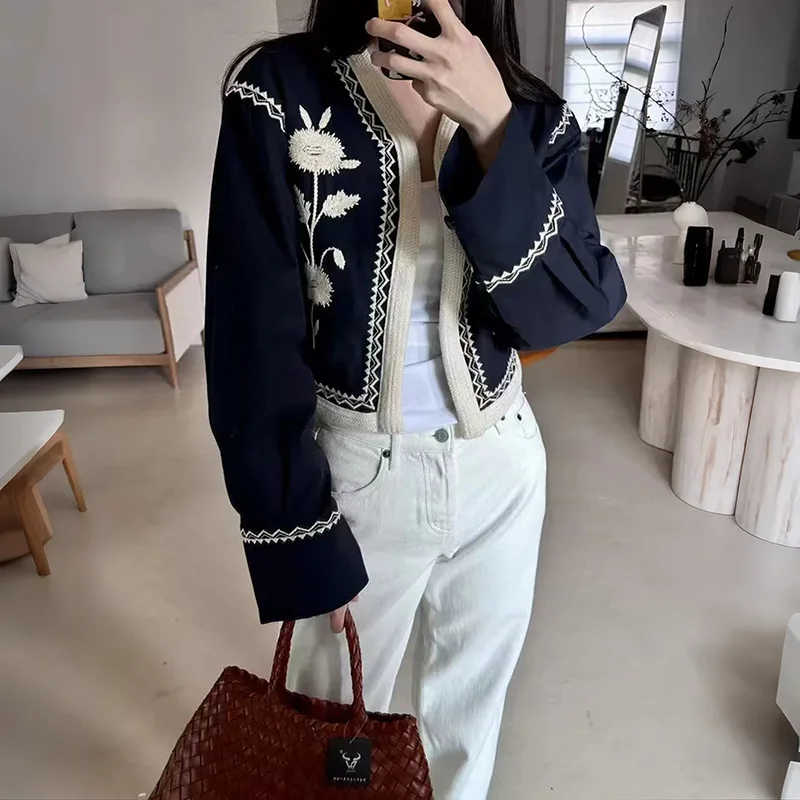 French Style 2025 Autumn Winter Women Coat Short Embroidered 3D Flower White Edge V Neck Buckle Y2k Top