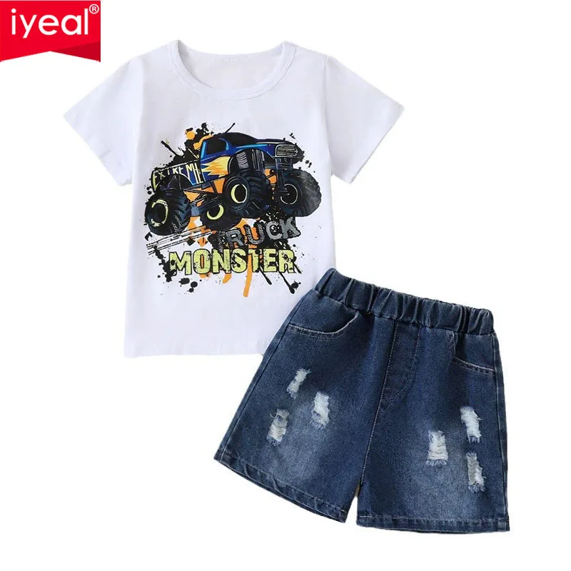 IYEAL 2025 Summer New Boys' Set Fashionable Letter Car Printed Short Sleeved t-Shirt Top+Ripped Denim Shorts Set