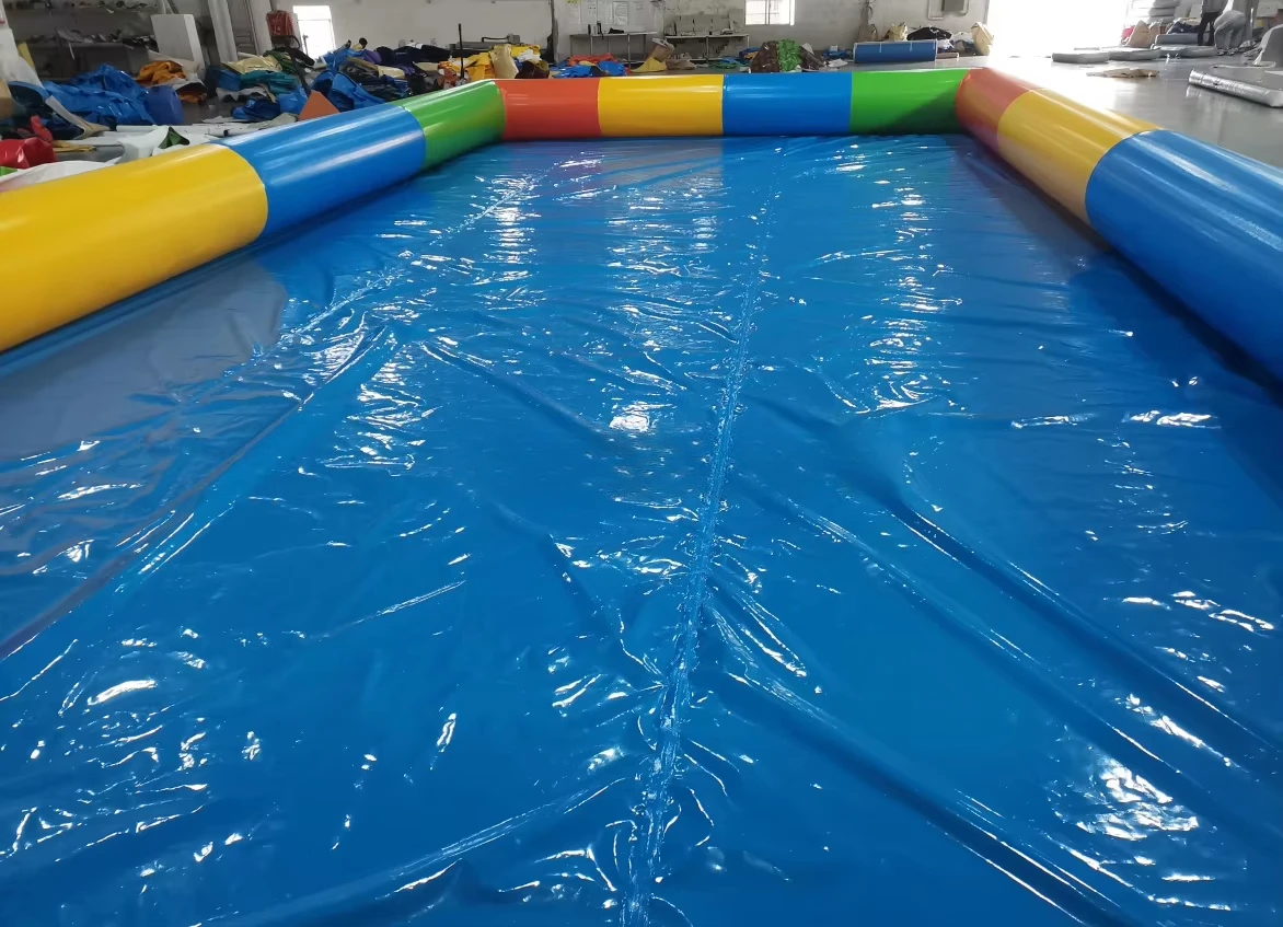 Large portable inflatable swimming pool for adults - outdoor inflatable pool