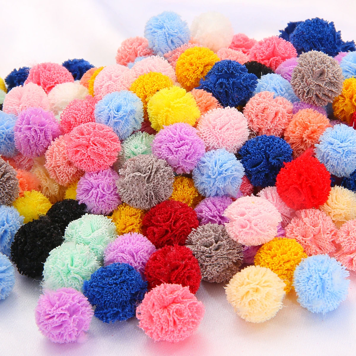 30Pcs 15mm Polyester Lace Ball DIY Gauze Elastic Flower Pompoms Craft Plush Mesh Pendant For Hairpins Jewelry Garment Making