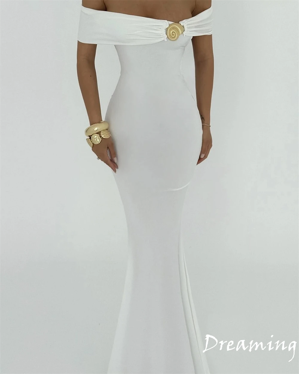 تخصيص بسيط الأبيض جيرسي مساء اللباس الحديث قارب الرقبة قبالة الكتف أكمام حزب اللباس مزاجه ثوب المشاهير