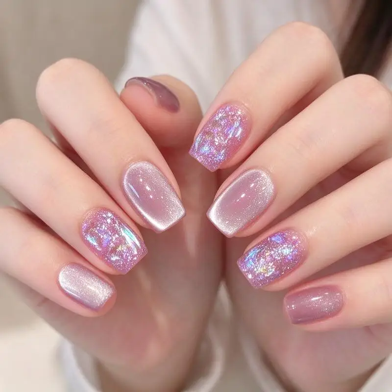 Short Square Shaped Press-On Nails With Free Glue Features A Cat-Eye Design Waterproof Suitable For Festivities