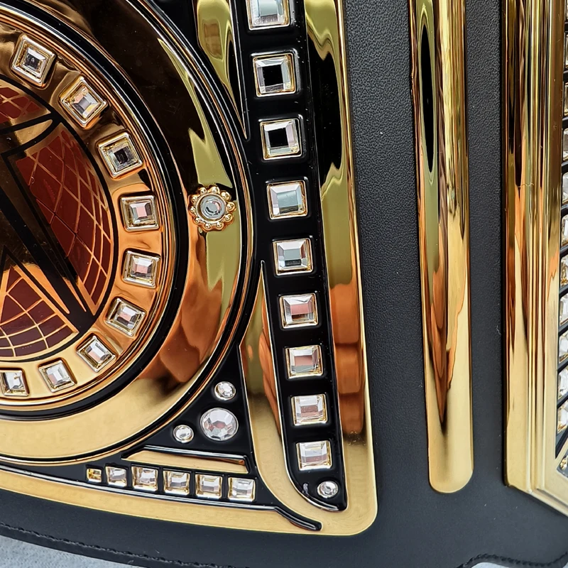 

Roman Reigns World Heavyweight Champion Belt Undisputed Gold Gladiator Dress Up Toy Adult Boy Size Battle Action Figure Gift