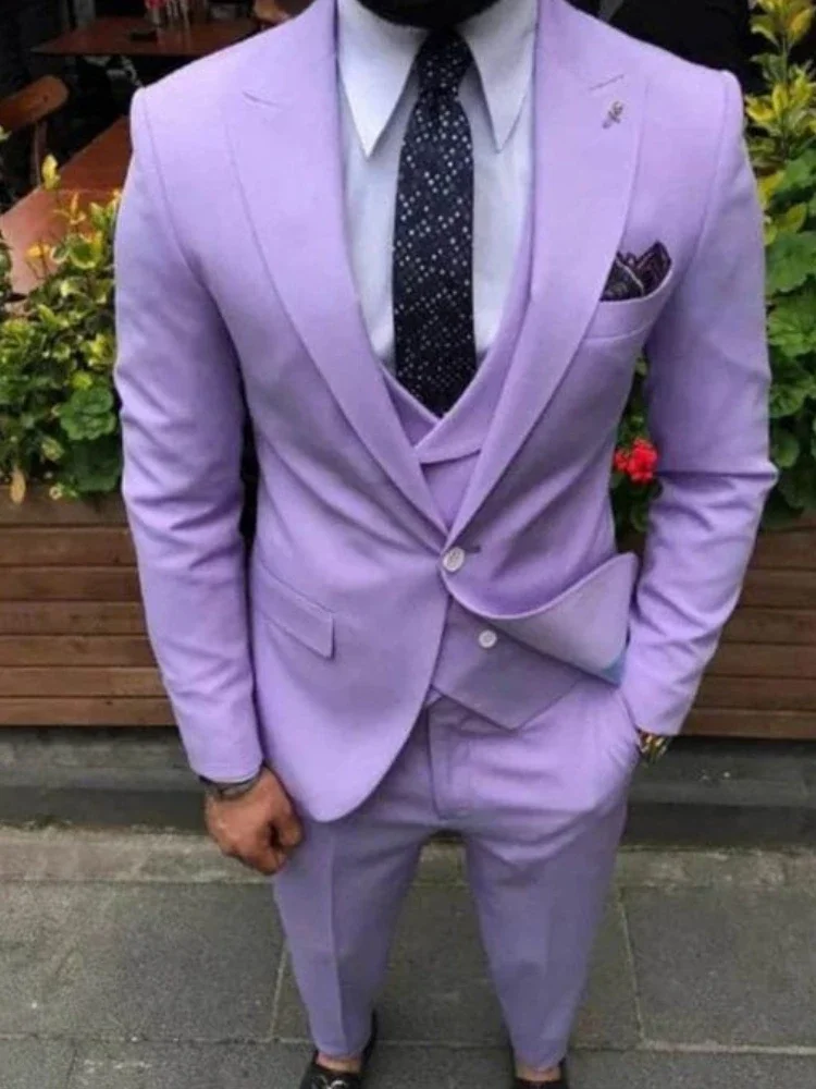 

Men Lavender Purple Three Piece Men Suit Tuxedo Wedding Suits Man Bespoke Groomsmen Prom Party Male Business Blazer Vest Pants