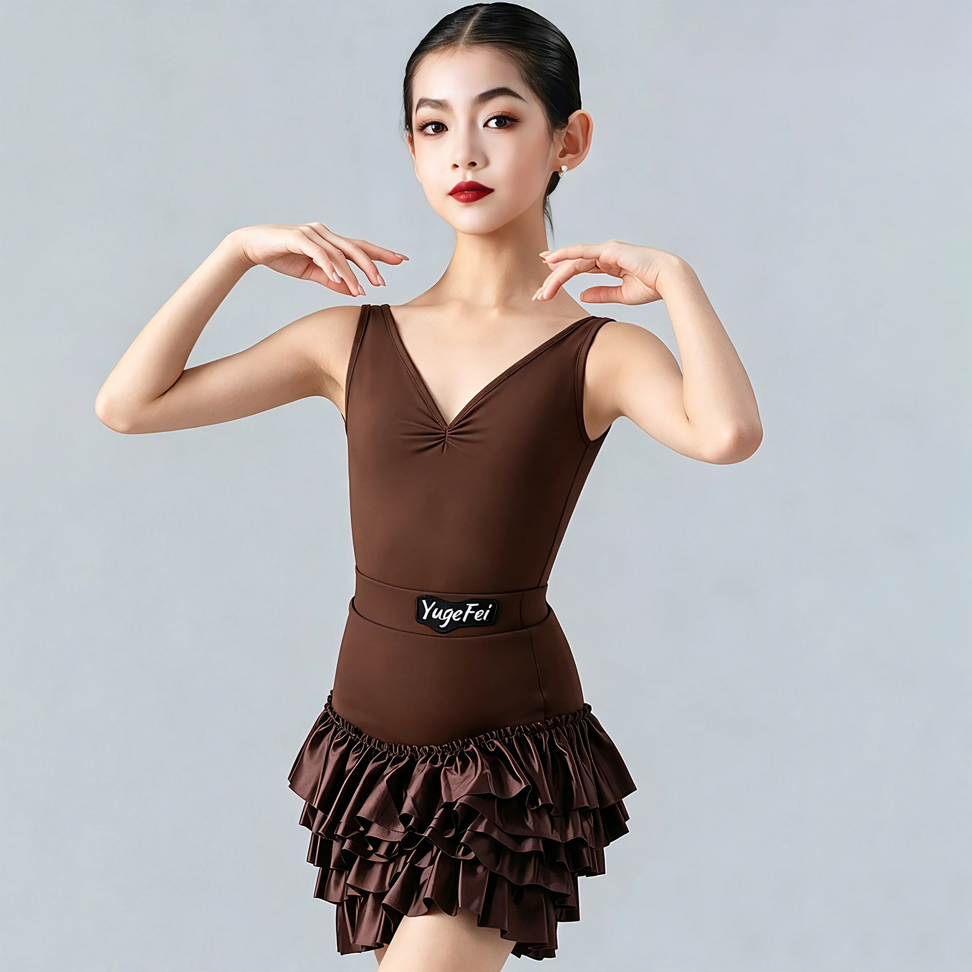 

UK Latin Dance 2026 New Girls' Summer Sleeveless Two-Piece Set with Chocolate Tiered Skirt for Performance and Daily Practice
