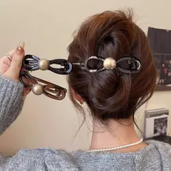 New Twisted Hair Clip Plastic Imitation Pearl Hairpin Twisted Design Hairpin Barrettes Women Hair Accessories