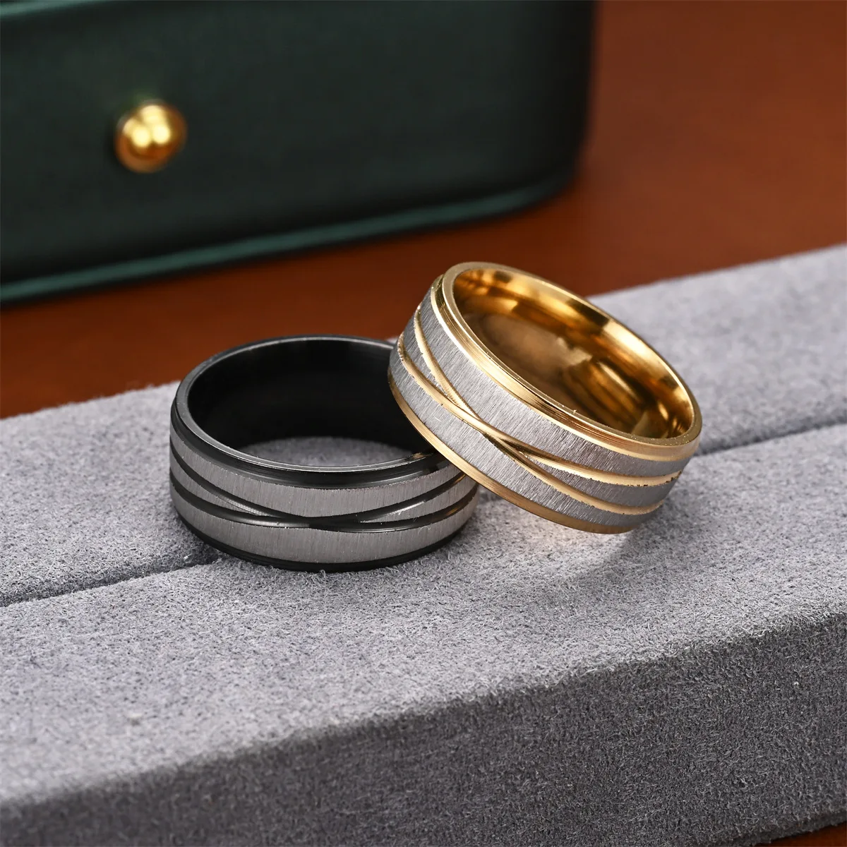 

Fashion Couple Wedding Band Valentine's Day Gift Charm Zirocon Rings Set For Women Trendy Stainless Steel Men Rings