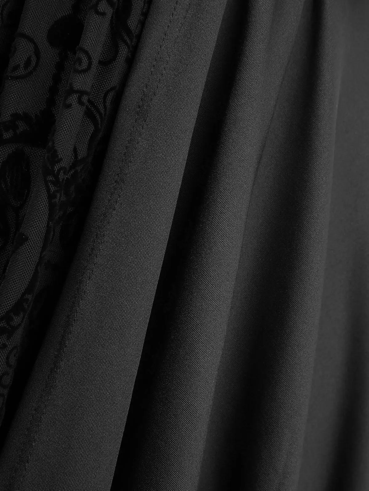 تنورة نسائية بحمالات مقاس كبير من ROSEGAL تنورة أساسية عالية الخصر وزهور دانتيل متدفقة على شكل قلب وإبزيم عالي ومنخفض الشق تنانير سوداء