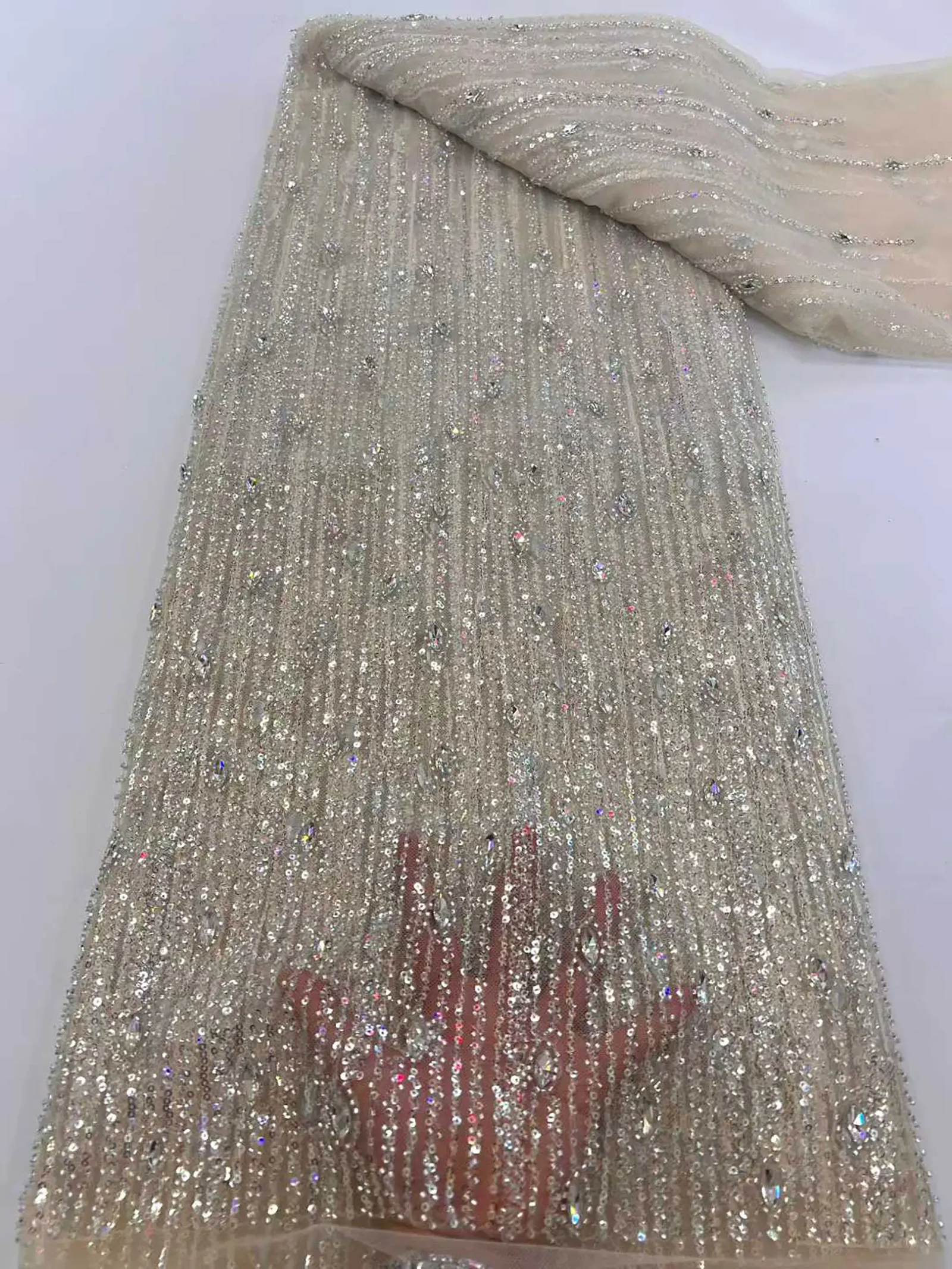 Luxuriöser Afrikanischer Stein-Spitzenstoff 2026 Königliche Hochwertige Französische Perlen-Pailletten-Spitze für Braut-Hochzeits-Abendkleider – Detail 9