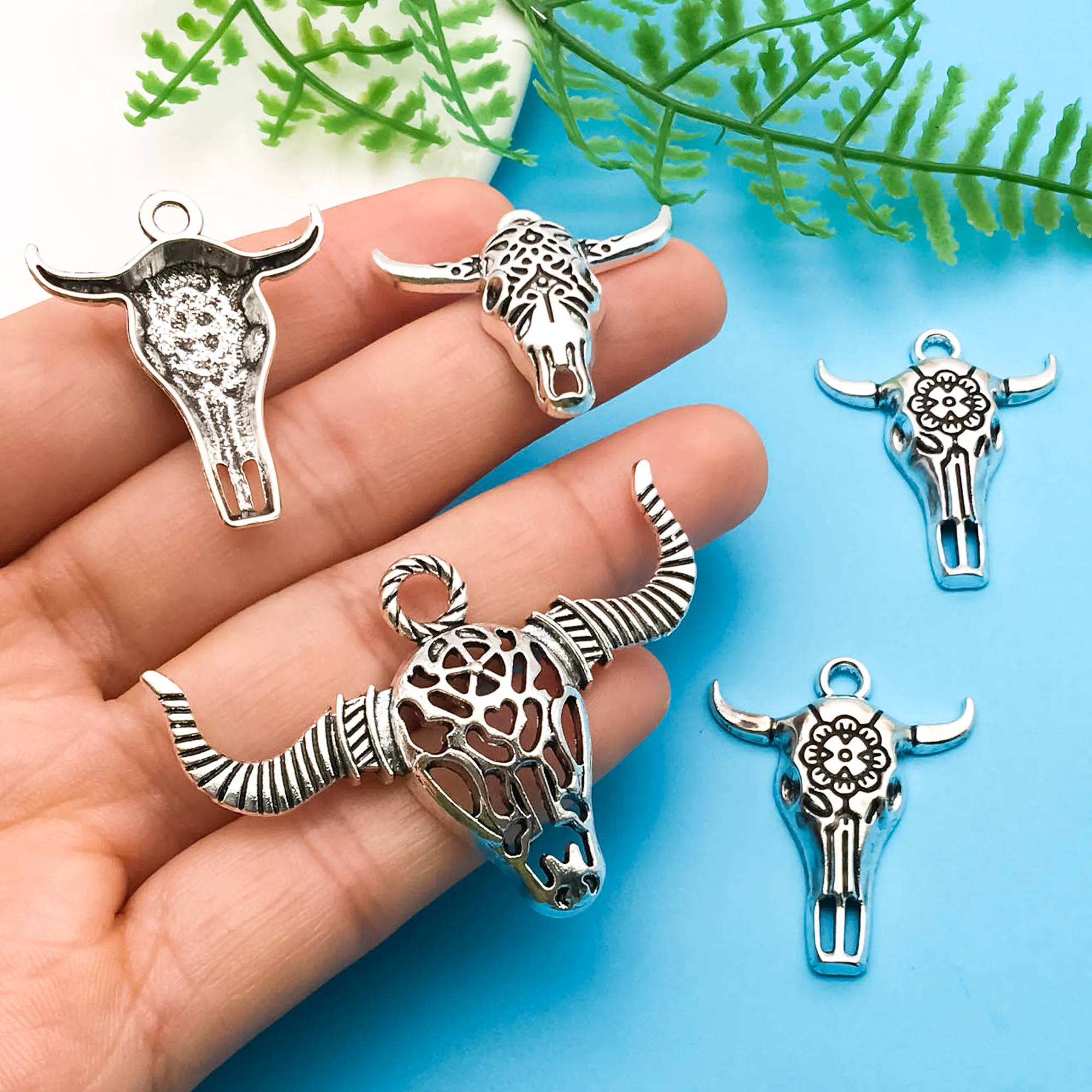 10pcs Antique Silvery Eid Al-Adha Bull Head Horn Charm Alloy Cartoon Animal Pendants For DIY Jewelry Making Crafting Accessory