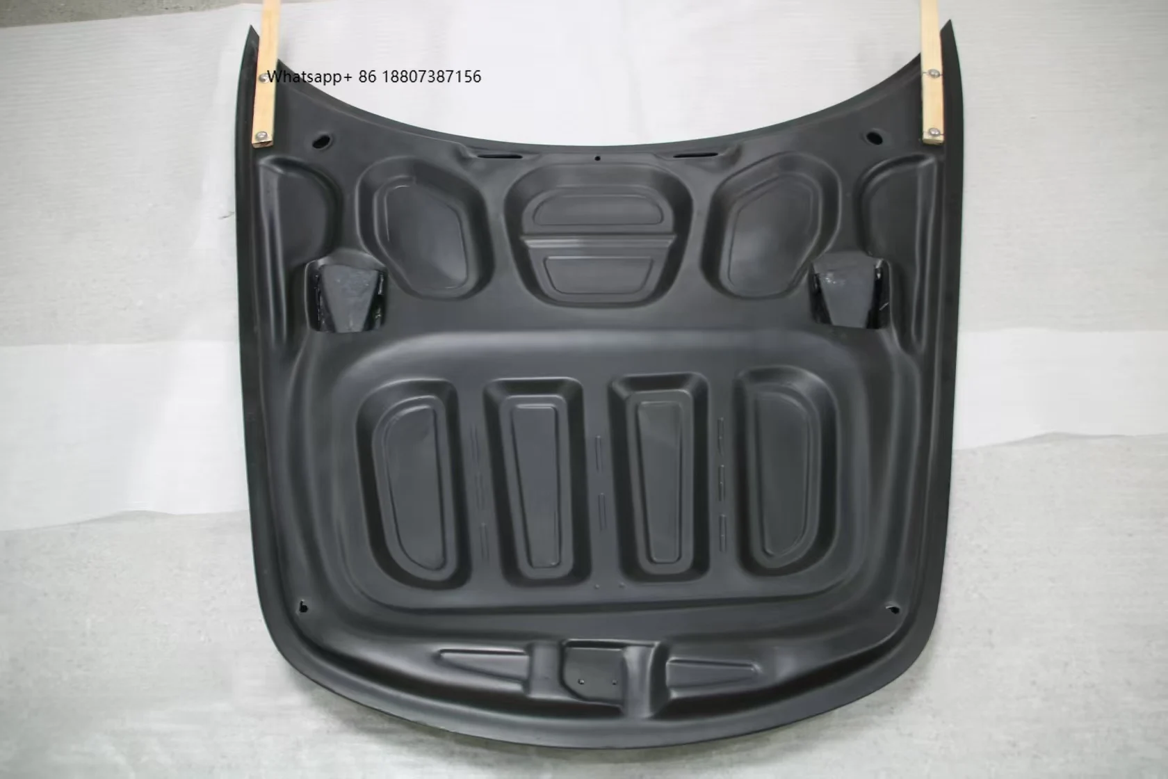 

High Quality Car Replacement Engine Hood Suitable forPorsche 911/991 GT2RS Dry Carbon Fiber Engine Hood