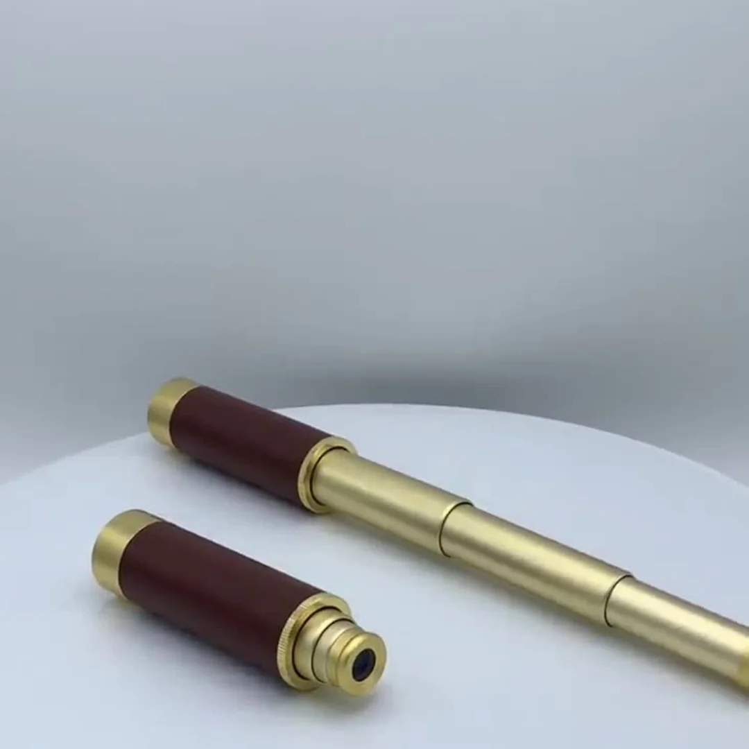 أحادي العين تلسكوب القراصنة الرجعية تصغير عالية الطاقة HD التخييم في الهواء الطلق الحرفية الألمانية مع حقيبة جلدية الراقية هدية العيد