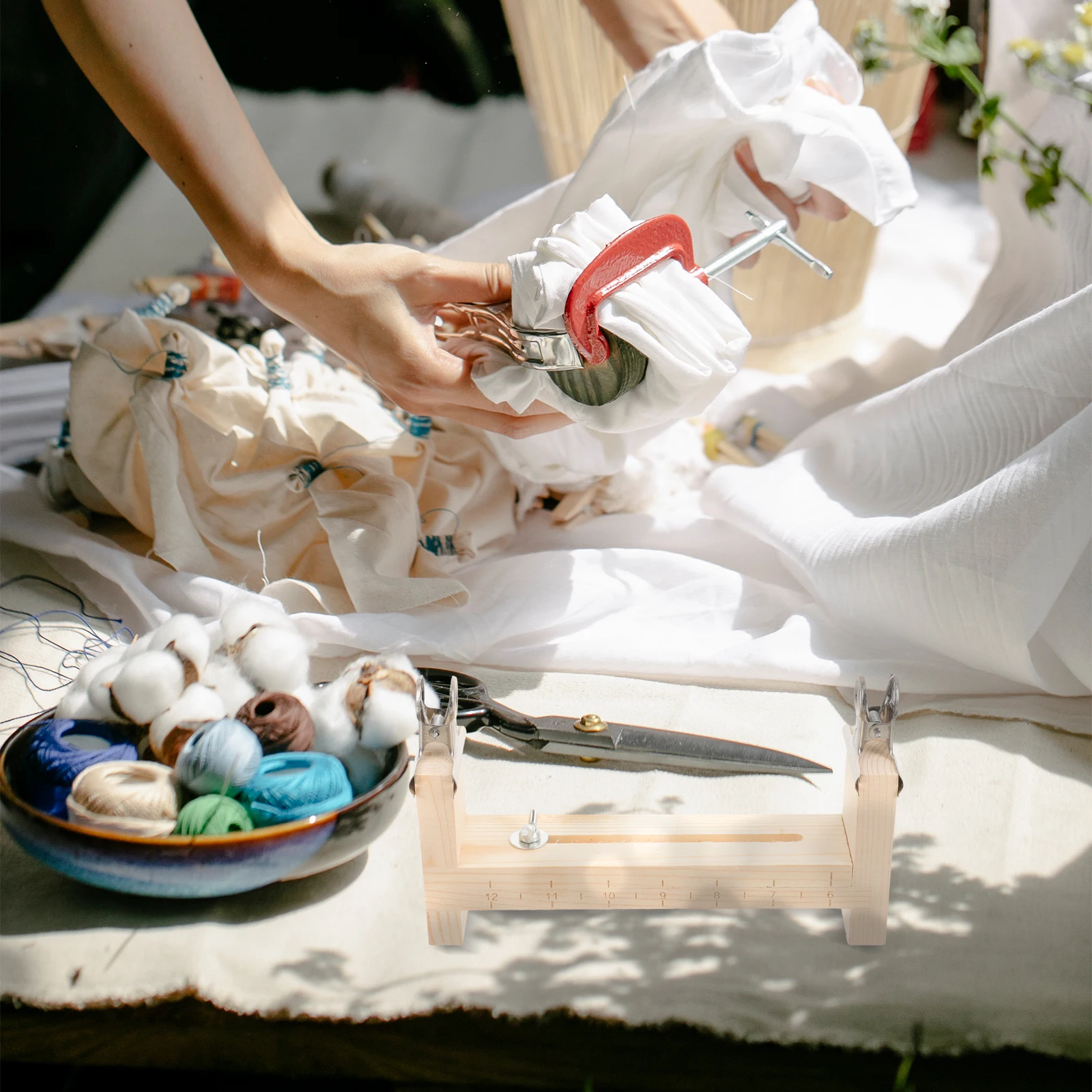 

1Set Weaving Rope Kit DIY Bracelet Maker Tool Set for Outdoor Sports Decorations Simple Operation for All Levels