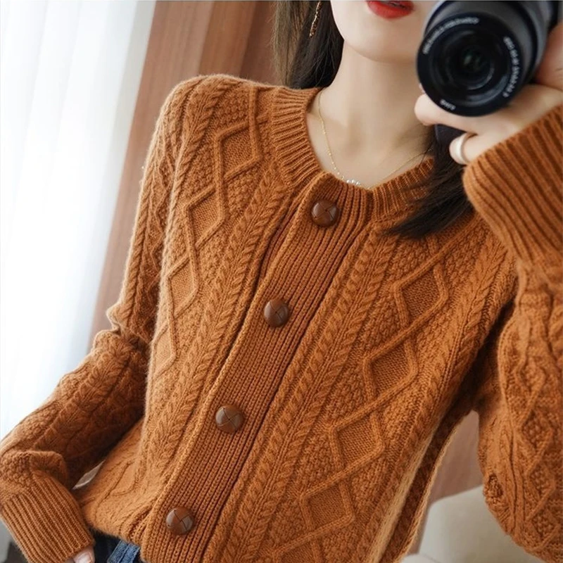 

Autumn Korean knitting Sweater Cardigan New 2024 Women Single breasting Long Sleeve Sweater Ladies Warm Loose Knit Sweater Lady