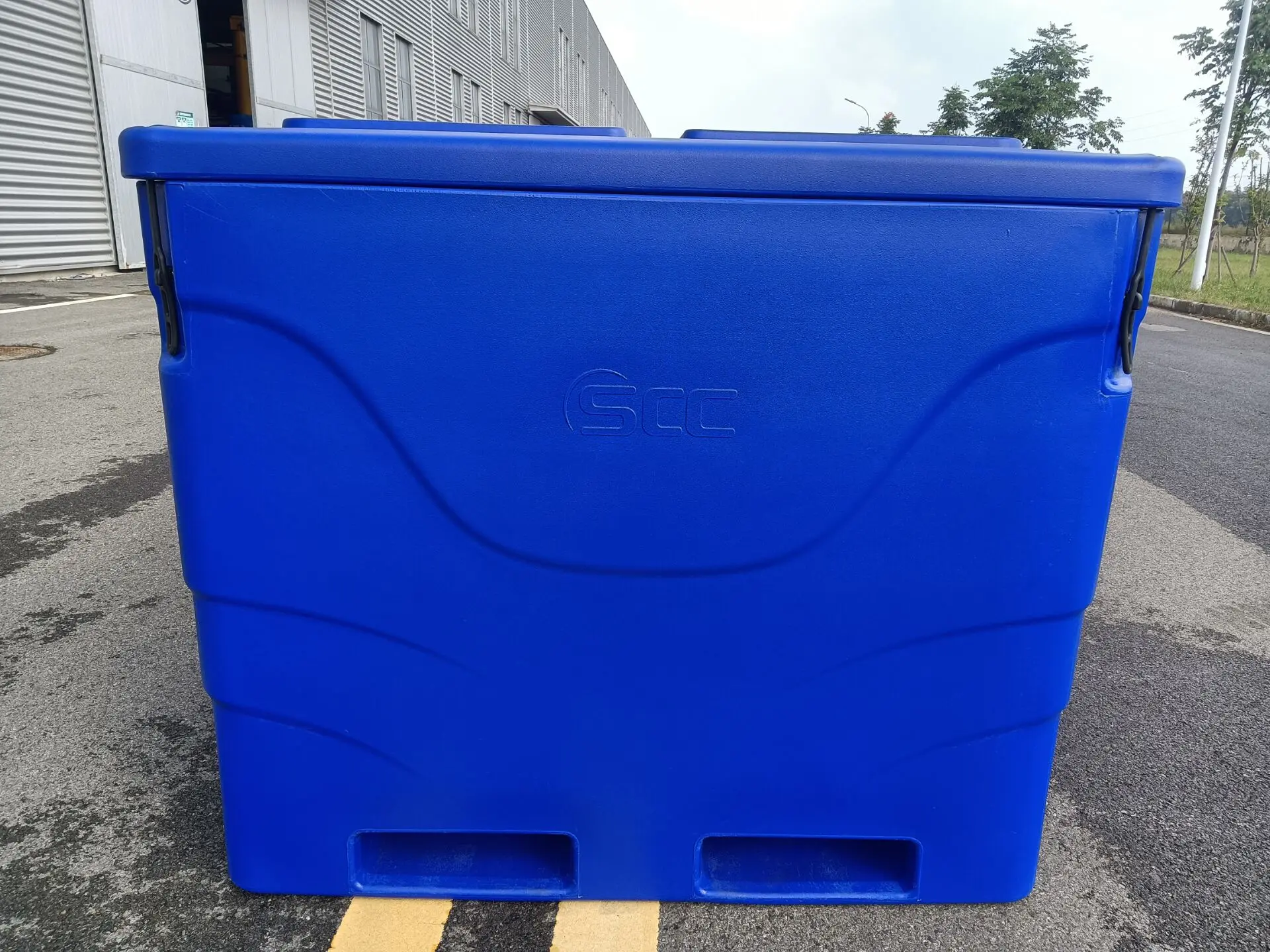 1000L rotational plastic double wall insulated trash can fishing tote bag