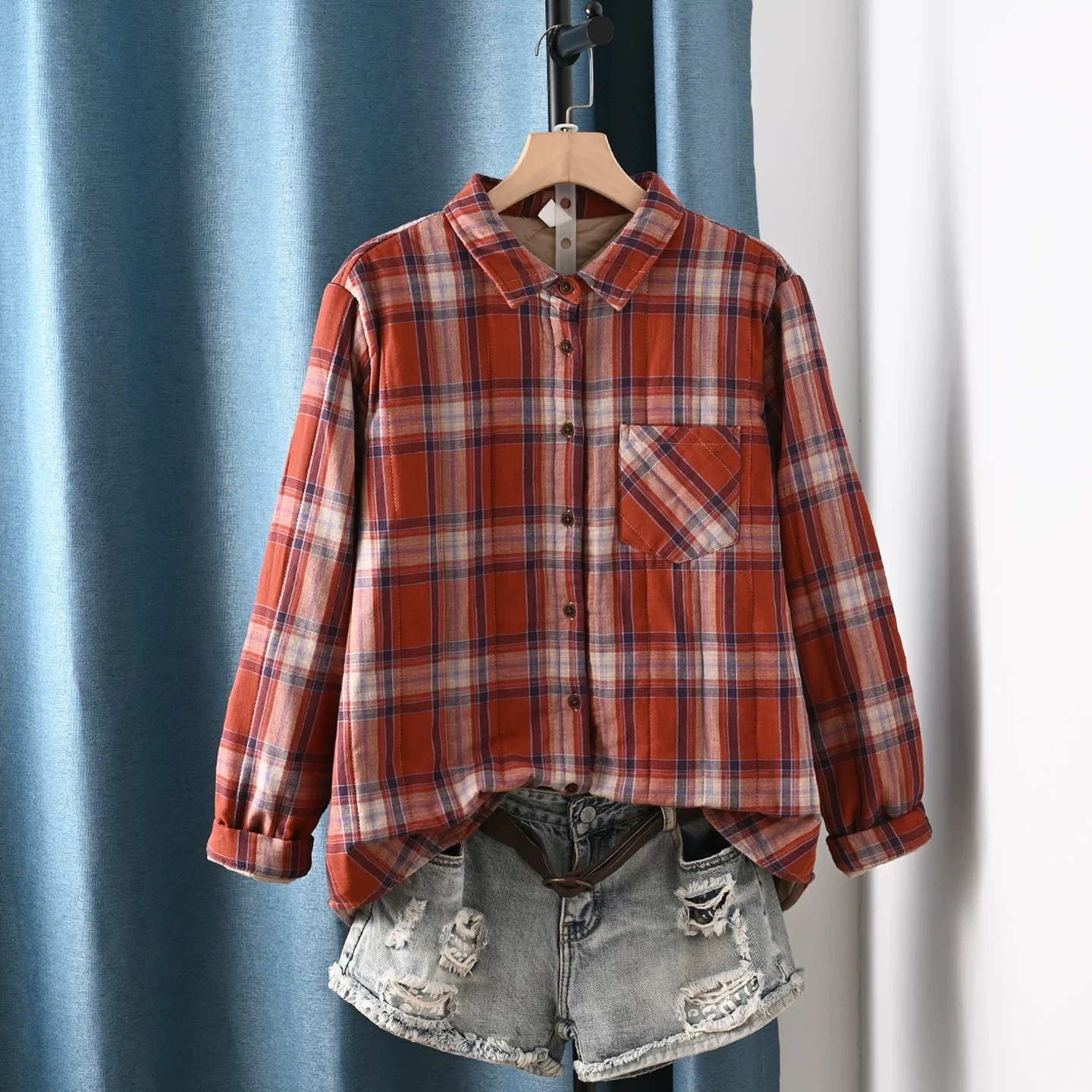

2026 Japanese style cotton padded women's plaid shirts and blouses for women thick vintage checkered long sleeve shirt outwear