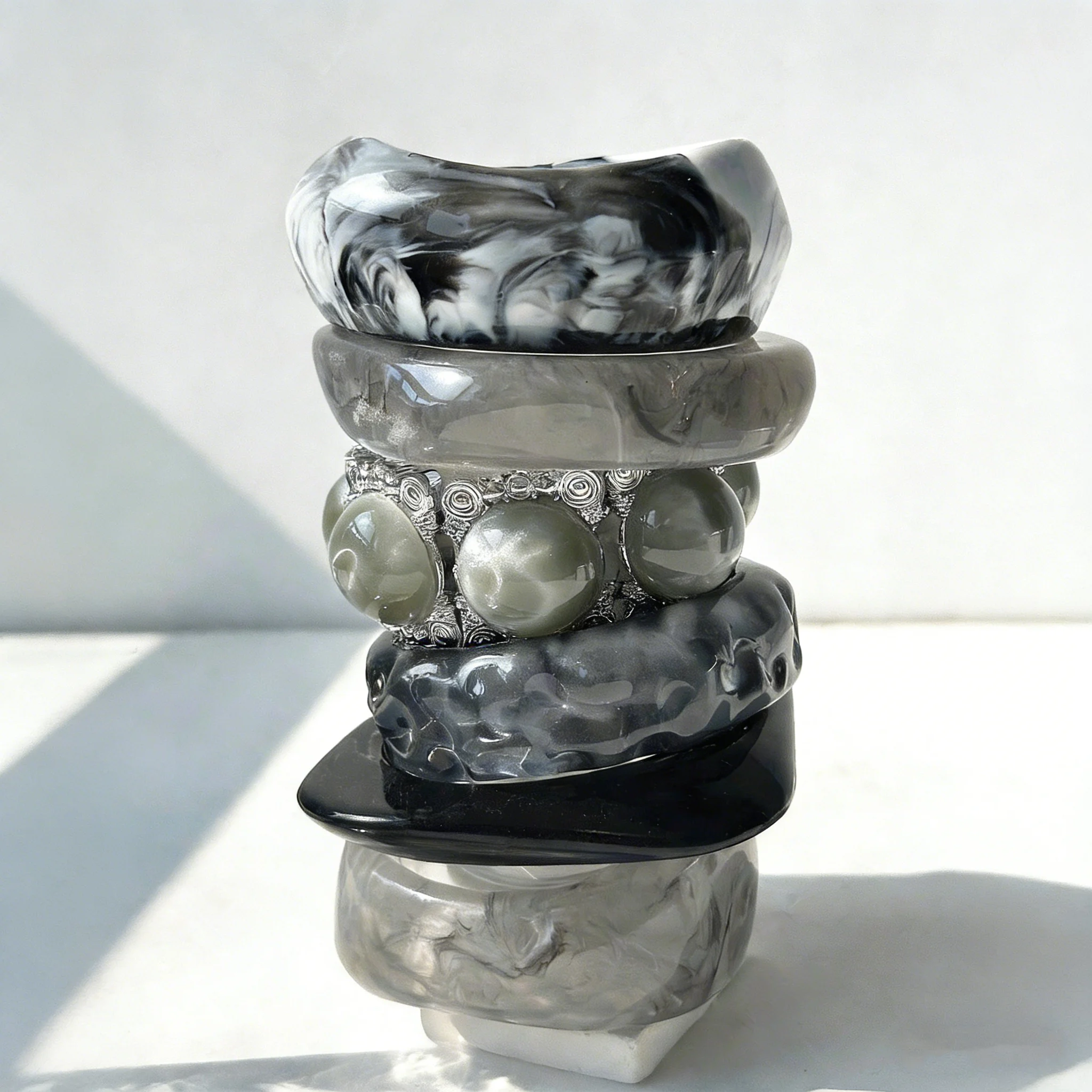 Retro-inspired New Arrival Transparent Gray-Black Resin Bracelet Irregular Thick Stretch-Fit Women's Jewelry NEW