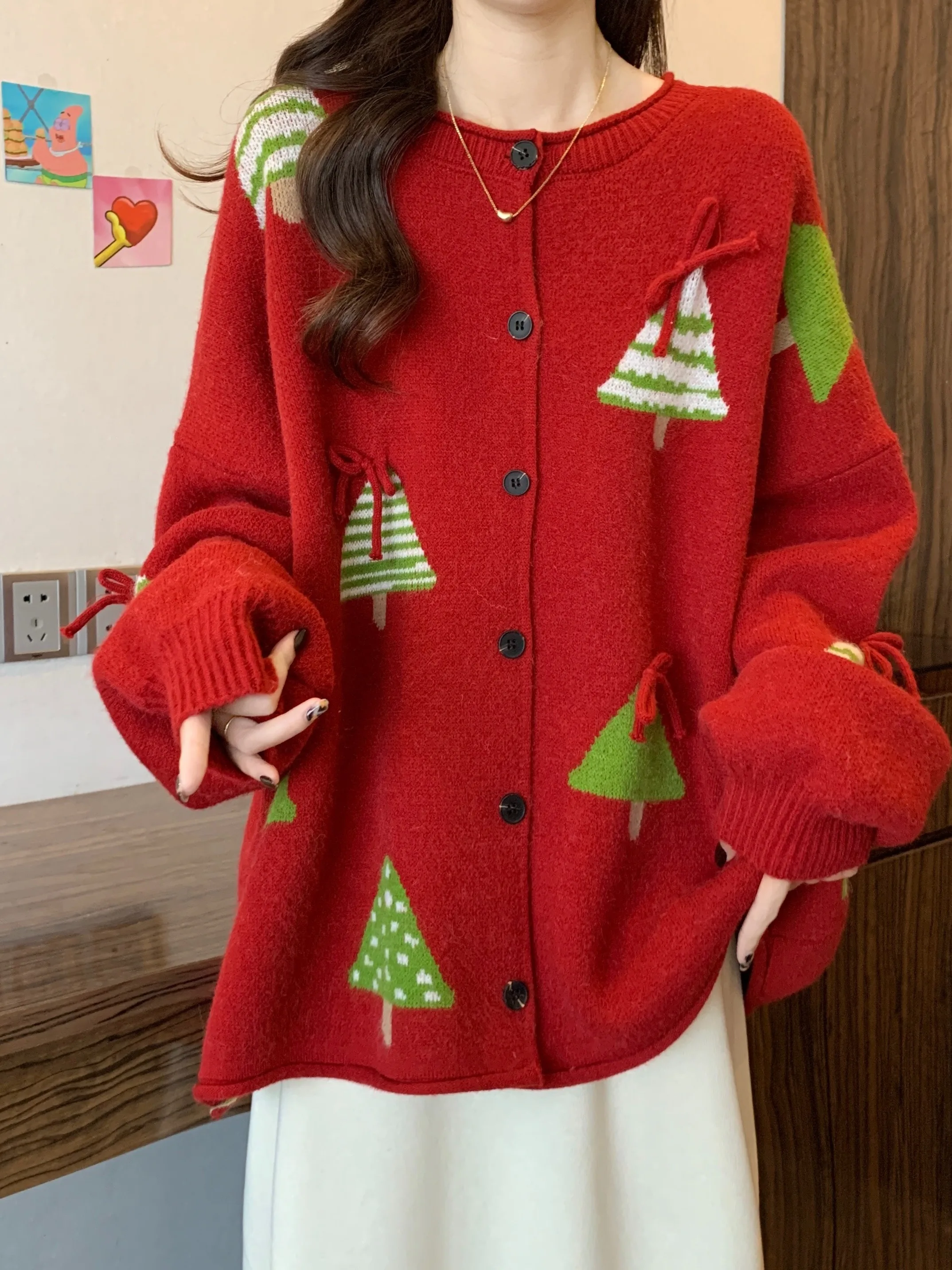 

Red Christmas Tree Embroidery Atmosphere Knitted Sweater Coat Women's Spring New Large Size Beautiful Knitted Open Cardigan