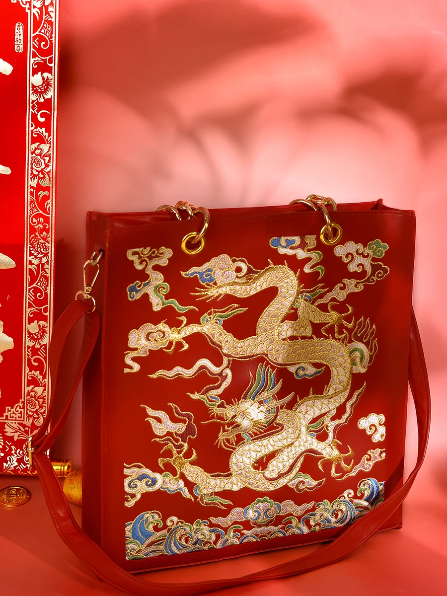 Original Antique Festive Bride Handbag Gift Gold Bags Chinese Red Bag Female Wedding Hanfu Embroidered Dragon Bags for Women