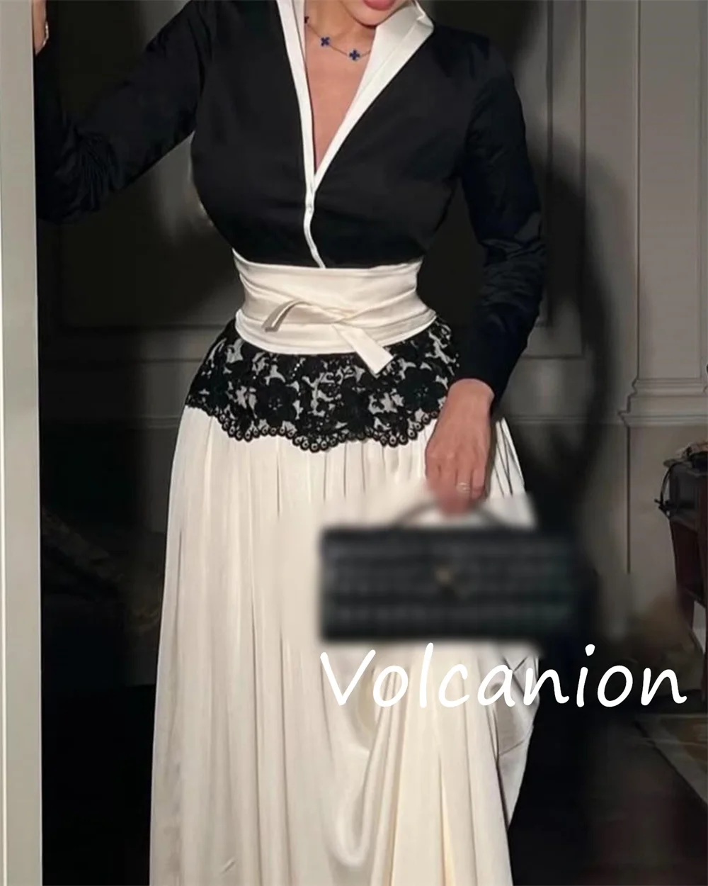 Moda personalizzata Jersey Sash Piega A-line Scollo a V Abiti lunghi Occasioni su misura Alta qualità Squisito