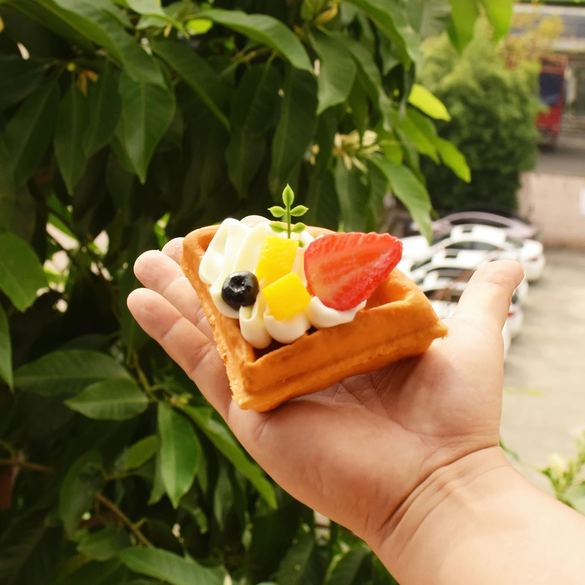 Simulated Waffle Cake Model, Fake Fruit Cake, Waffle Pancake Western Food, Photography Props, Dessert Room Decoration Props