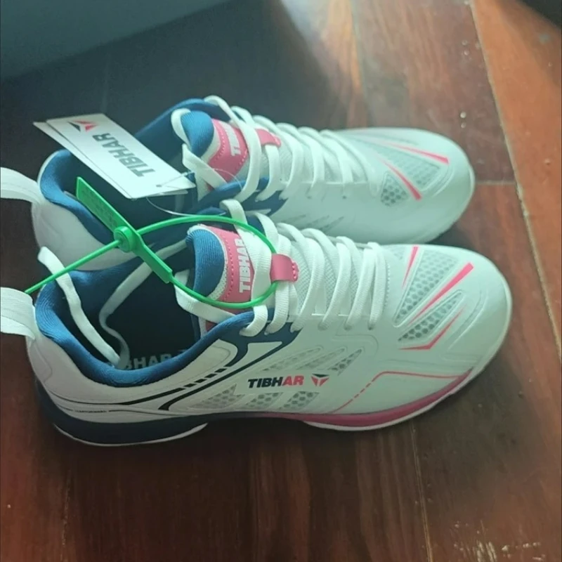 Luxury Brand Table Tennis Shoes  Anti-Slippery Badminton Shoes Super Light Indoor Court Shoes Hard-Wearing Tennis Shoe Couples