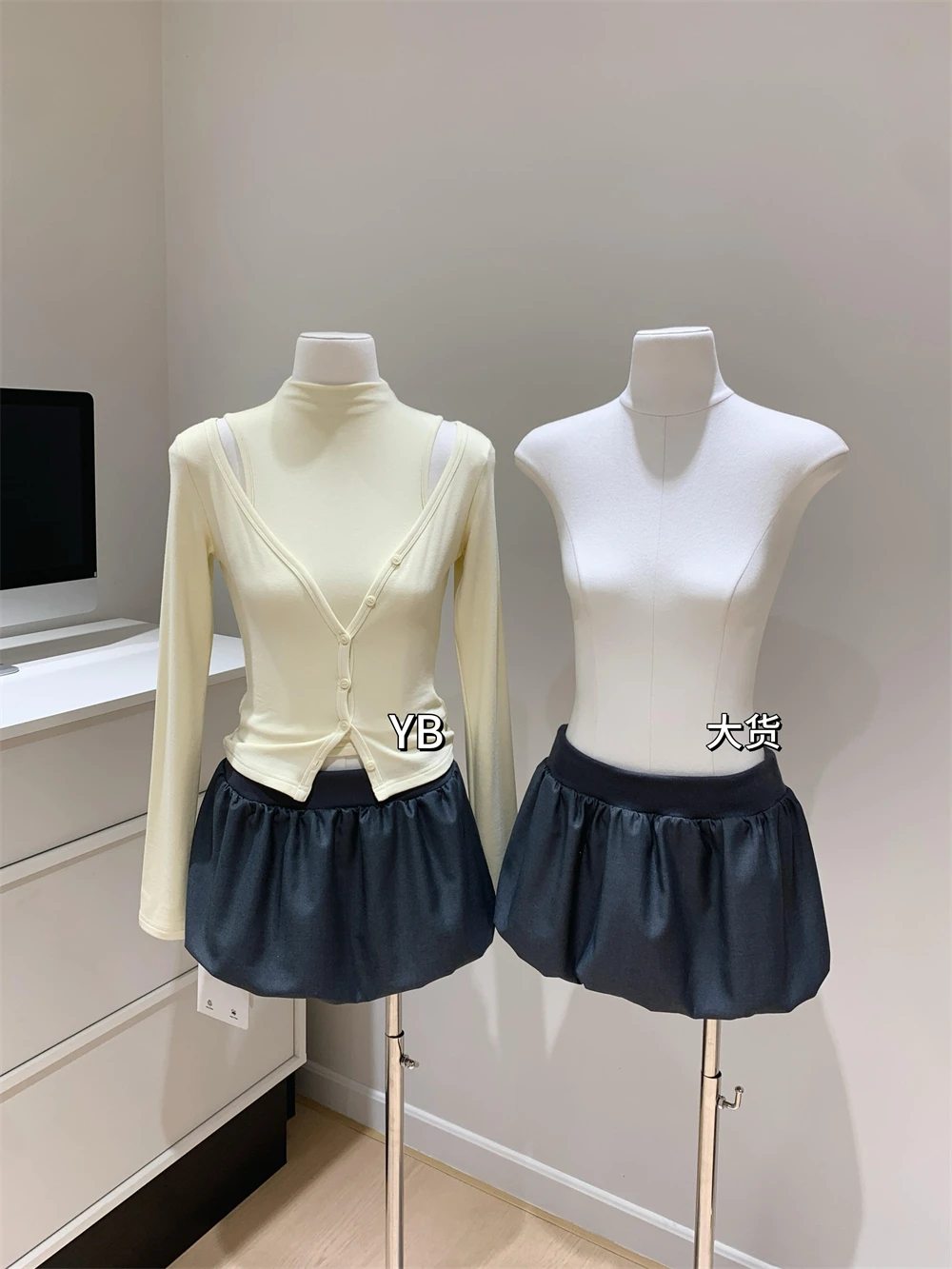 

Summer Women Japanese Y2k Korean Fashion Preppy Mini 2000s Elastic Waist Skirt Solid Color Culottes Cute Core Cleanfit School