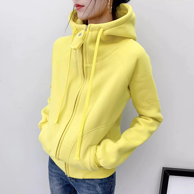 Nova camisola com fecho de correr para mulher no outono e inverno Moda Casaco com capuz de manga comprida Plus de veludo Sweatshirt casual solta e fácil de combinar