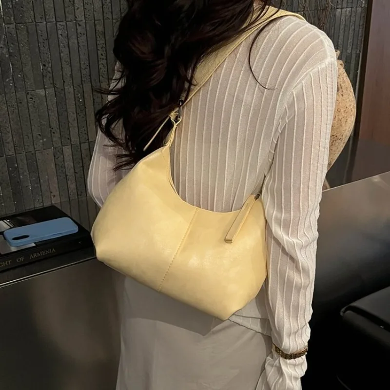 Solid Color Diaper Bag Letter Logo High End Minimalist Handbag For Women Messenger Bag Large Capacity Leather