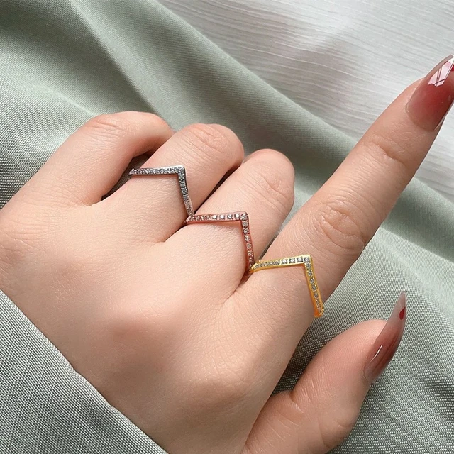 V shaped stackable rings sales