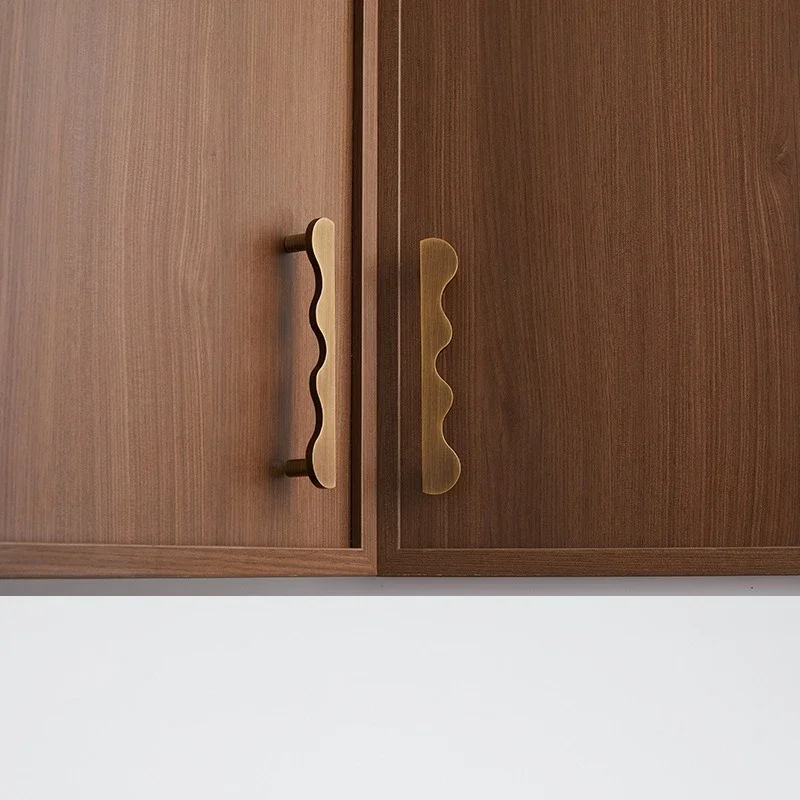 yesPure Brass Furniture Mountains and Rivers Antique Bronze Wavy Shoe Cabinets Wine Cabinet Restaurant Door Hardware Handle