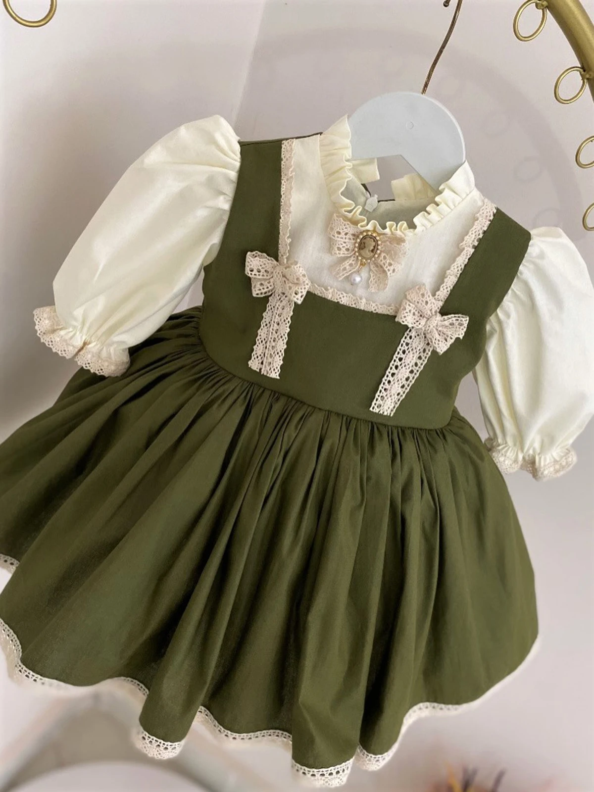 Spring Autumn Girls Vintage Lace Green White Dress For Casual Party Birthday Wedding Photography