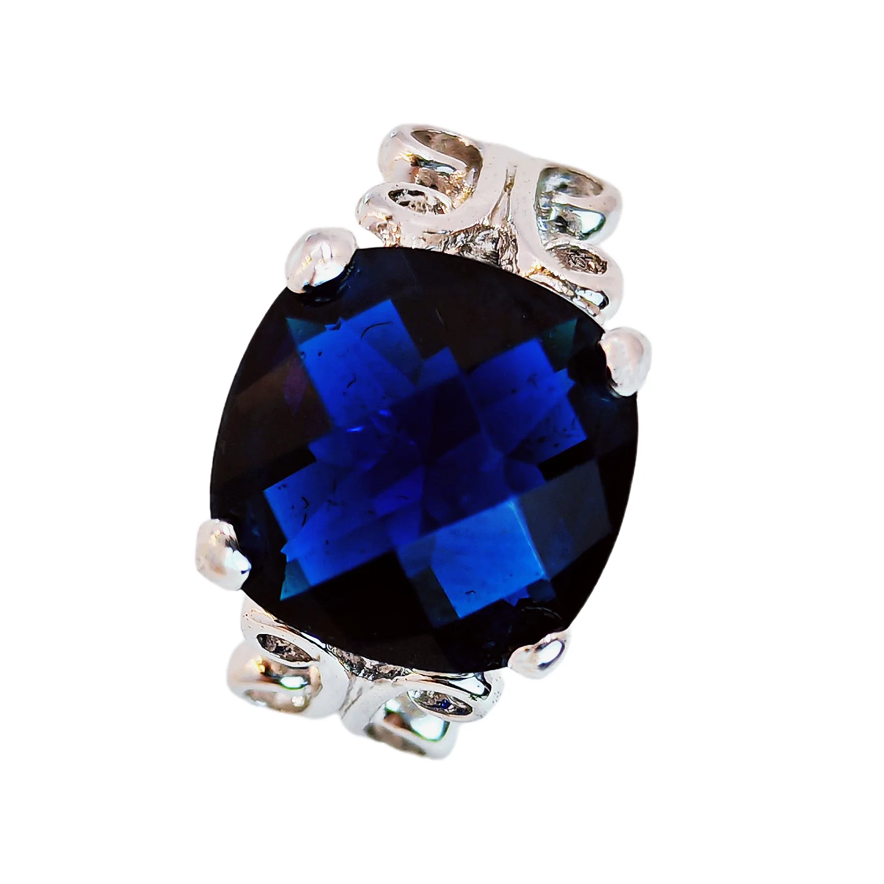 

Elegant Scroll Accent Dark Blue Square Lady Rings