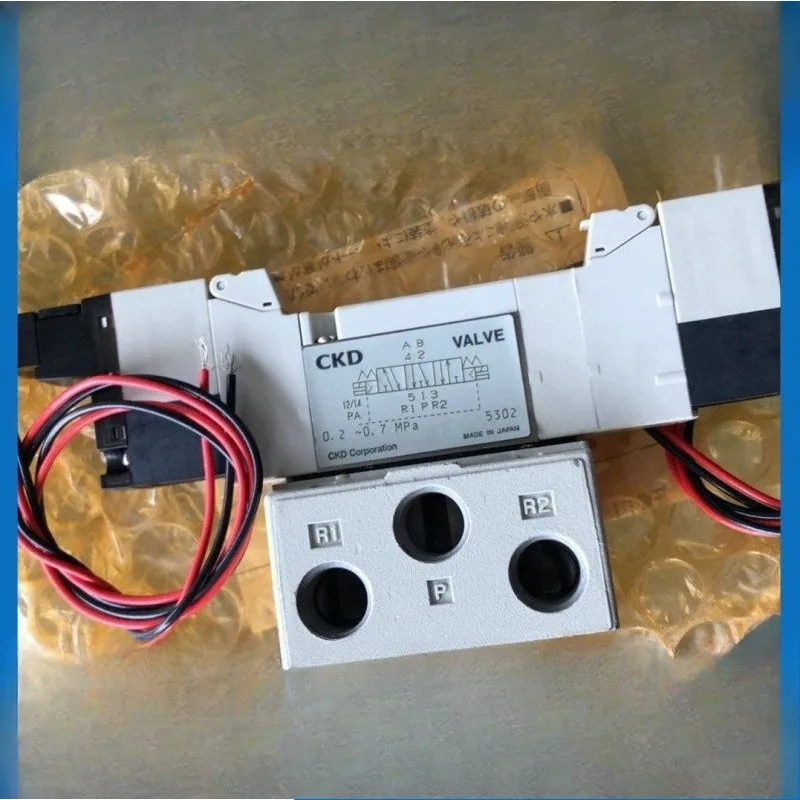 

Parts are suitable for CKD new original solenoid valve 4GB140-06-E2HK-3