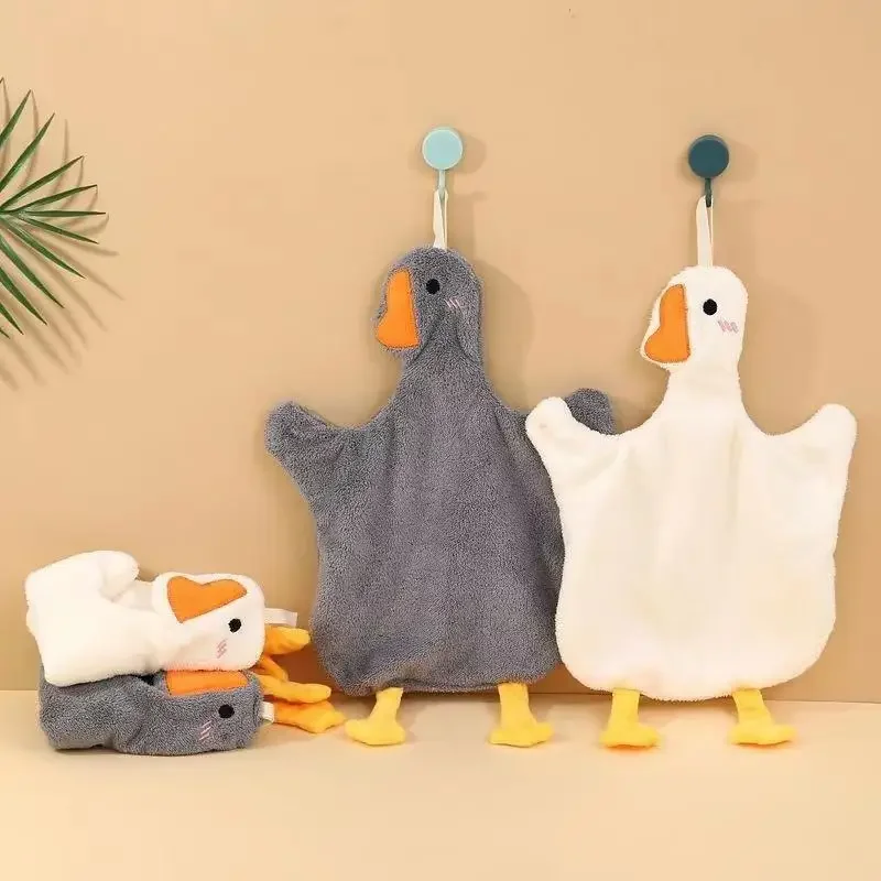 1Pcs 2 Colors Adorable Duck Design Hanging Hand Towel High Absorbent Microfiber for Kitchen Bathroom Home Textile Supplies C226
