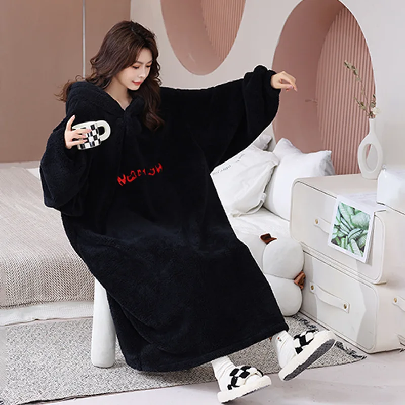 Autumn and Winter Women\'s New Nightgown Robe Hooded Shu Cotton Velvet Lazy Robe Bathrobe Thickened Large Size Pajamas Home Wear