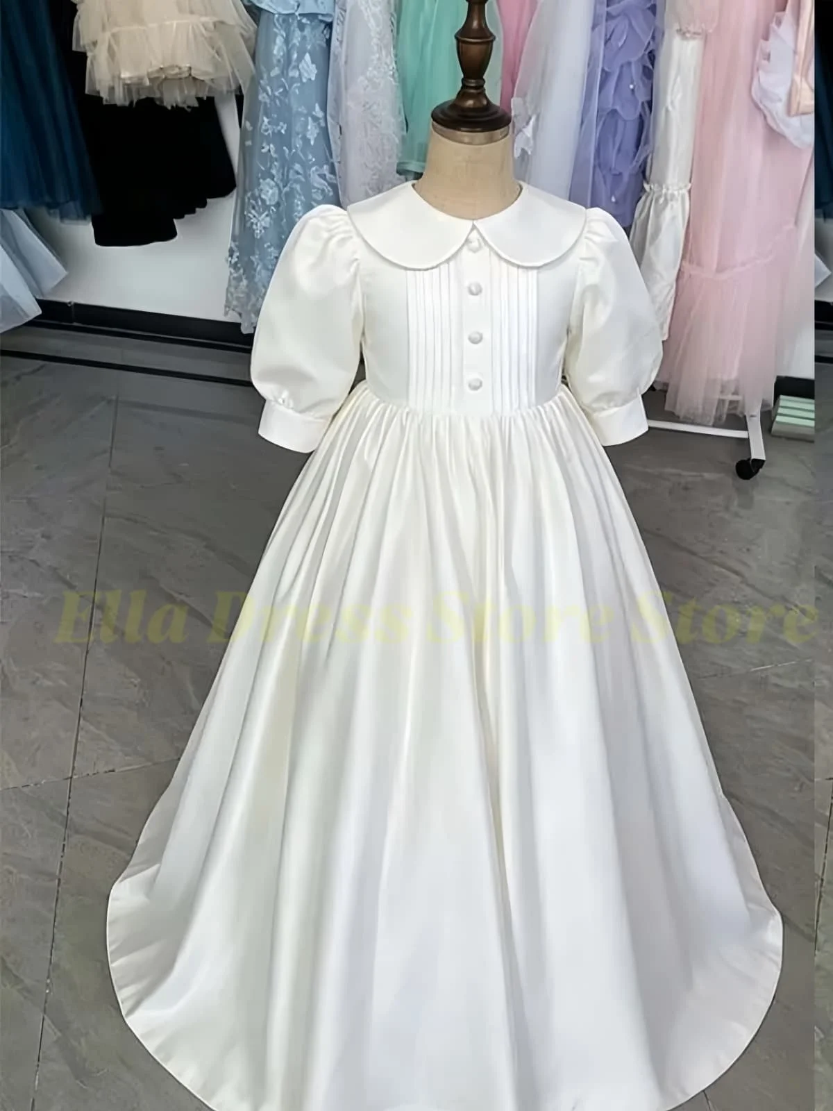 Maßgeschneidertes Mädchenkleid in Rosenrosa, Elegantes Ballkleid mit Puffärmeln und Schleife für Hochzeitszeremonien, Abendkleid, Formell, Maßanfertigung – Detail 2