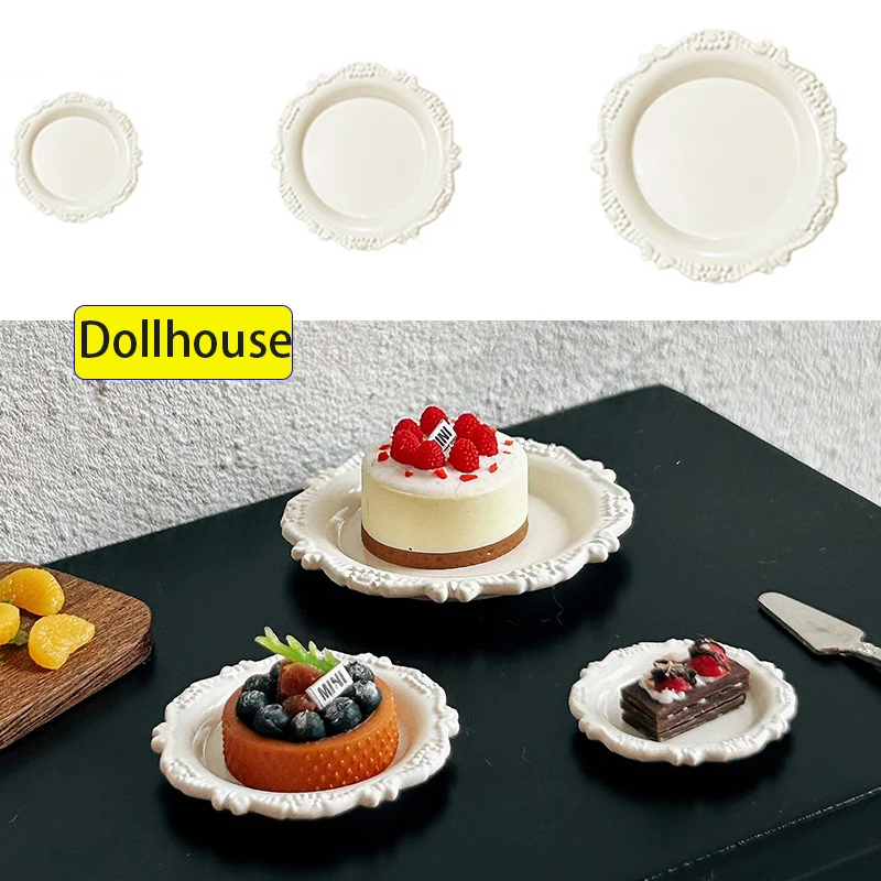 3Pcs Mädchen Spielzeug Miniatur Puppenhaus Gebäck Platte Mini Retro Carving Tablett Disc Spielen Küche Lebensmittel Für Puppe Zubehör