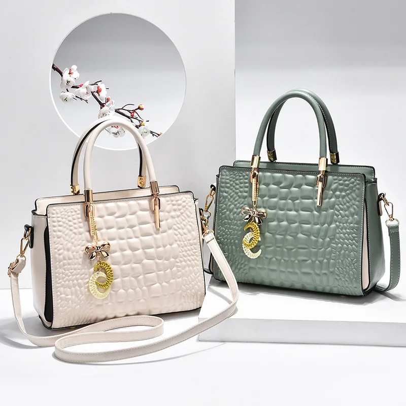 

New Style Sweet Slung Shoulder Portable Fashion Mother Bag purses and handbags luxury designer