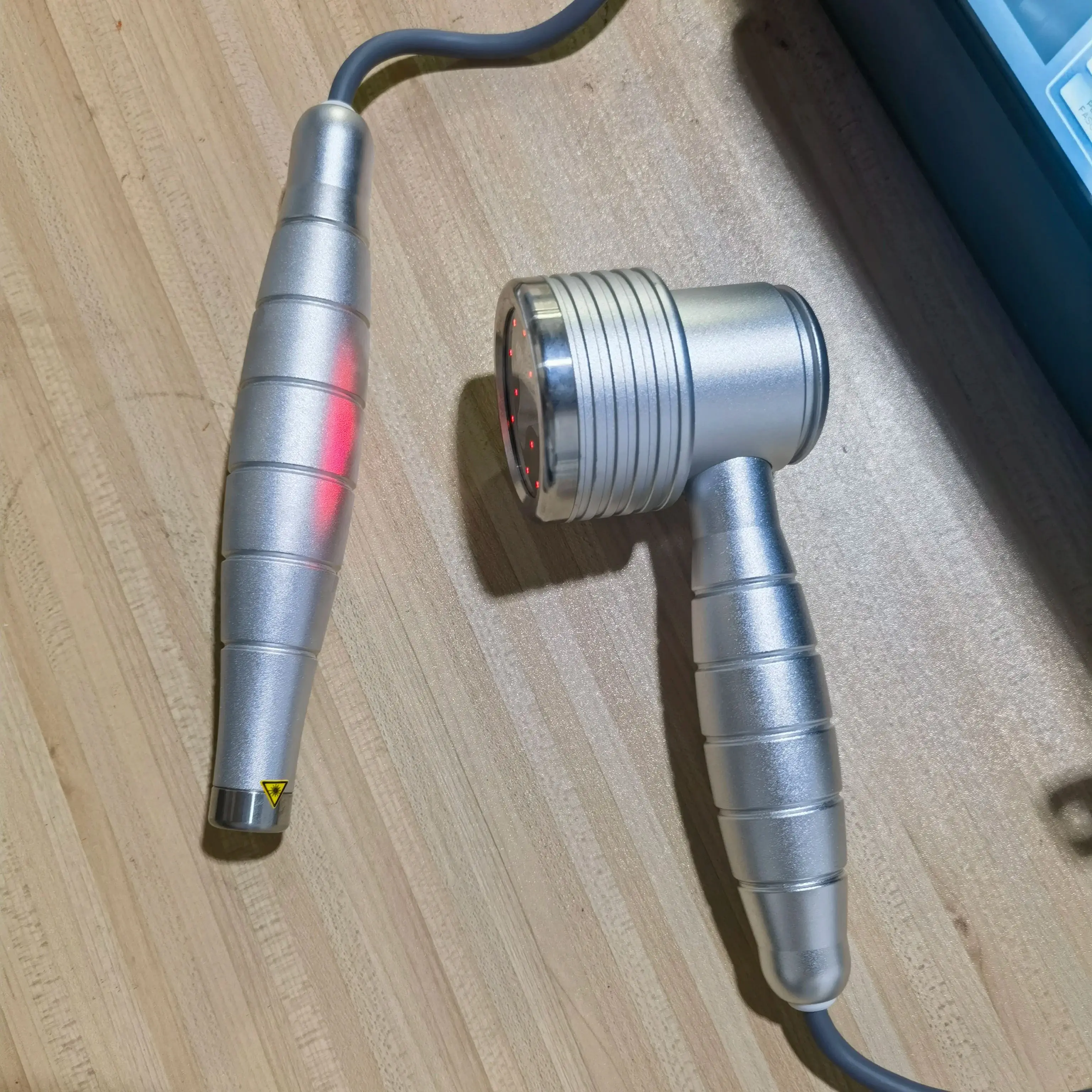 

Домашнее использование HLKGO Полностью физический локальный инфекцион для домашних животных Лазерная терапия низкого уровня Облегчение боли для ветеринарии